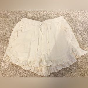 Very J ruffled shorts